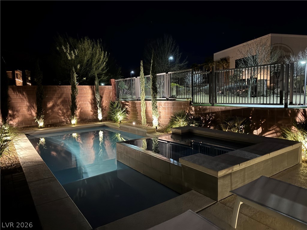 10238 Kesington Drive Las Vegas NV 89135