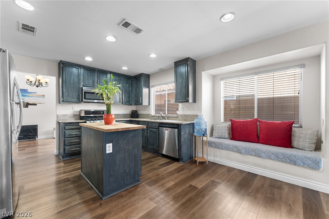 9010 Dulcimer Lane Las Vegas NV 89123