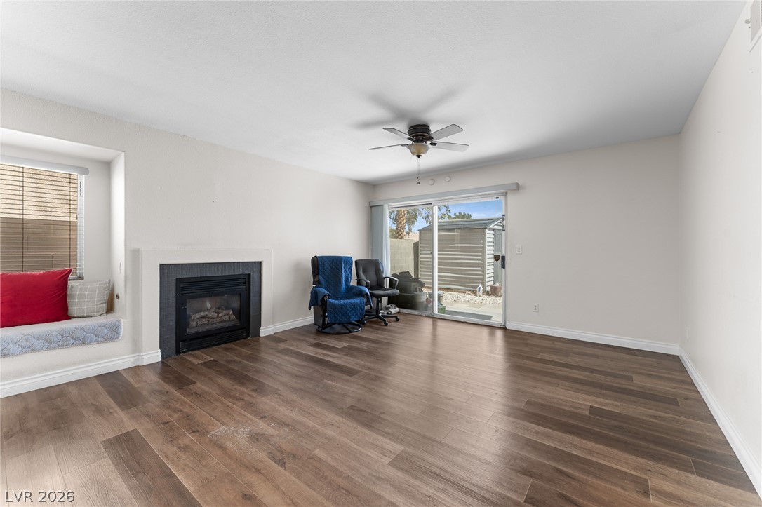 9010 Dulcimer Lane Las Vegas NV 89123