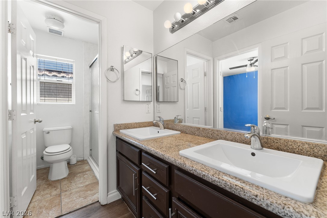 9010 Dulcimer Lane Las Vegas NV 89123