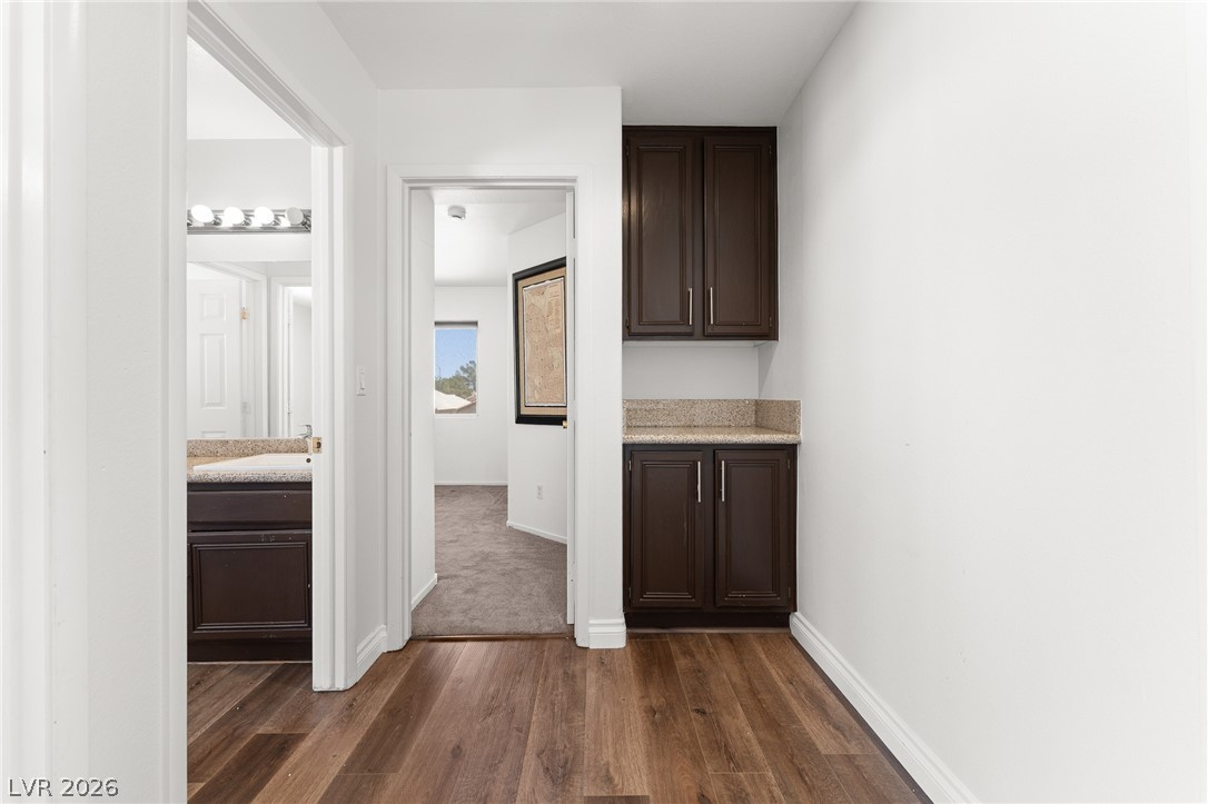 9010 Dulcimer Lane Las Vegas NV 89123
