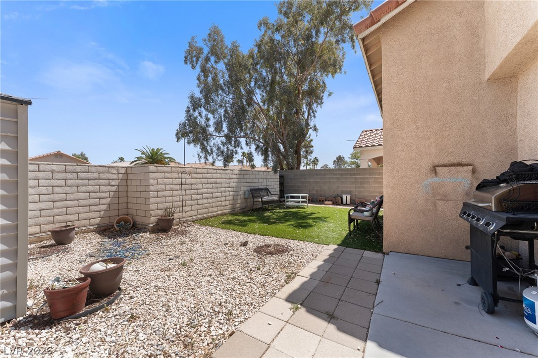 9010 Dulcimer Lane Las Vegas NV 89123