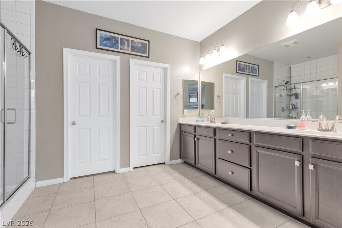 71 Gosia Grove Avenue North Las Vegas NV 89031