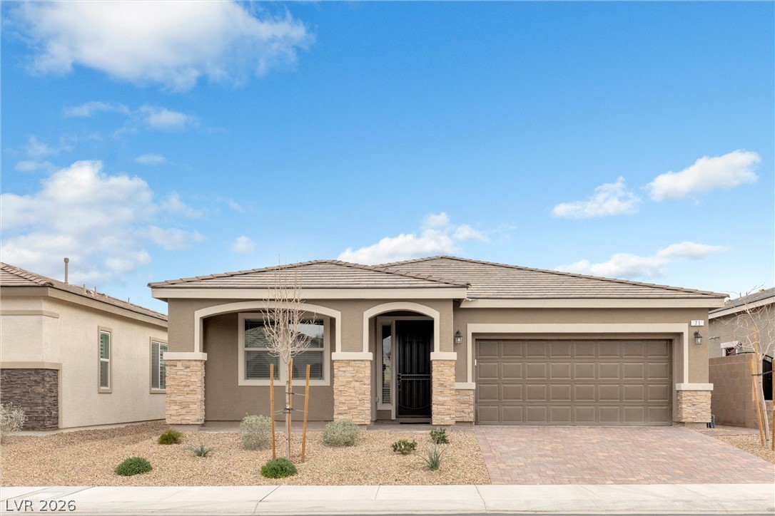 71 Gosia Grove Avenue North Las Vegas NV 89031