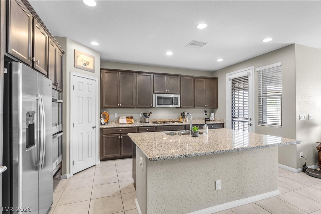 71 Gosia Grove Avenue North Las Vegas NV 89031