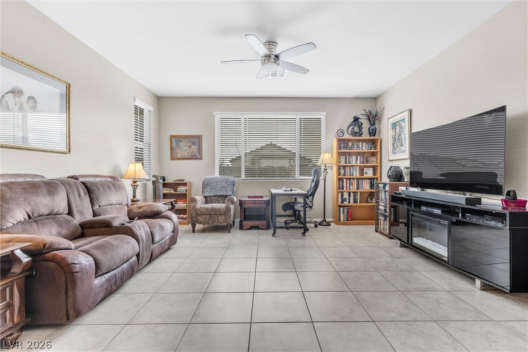 71 Gosia Grove Avenue North Las Vegas NV 89031