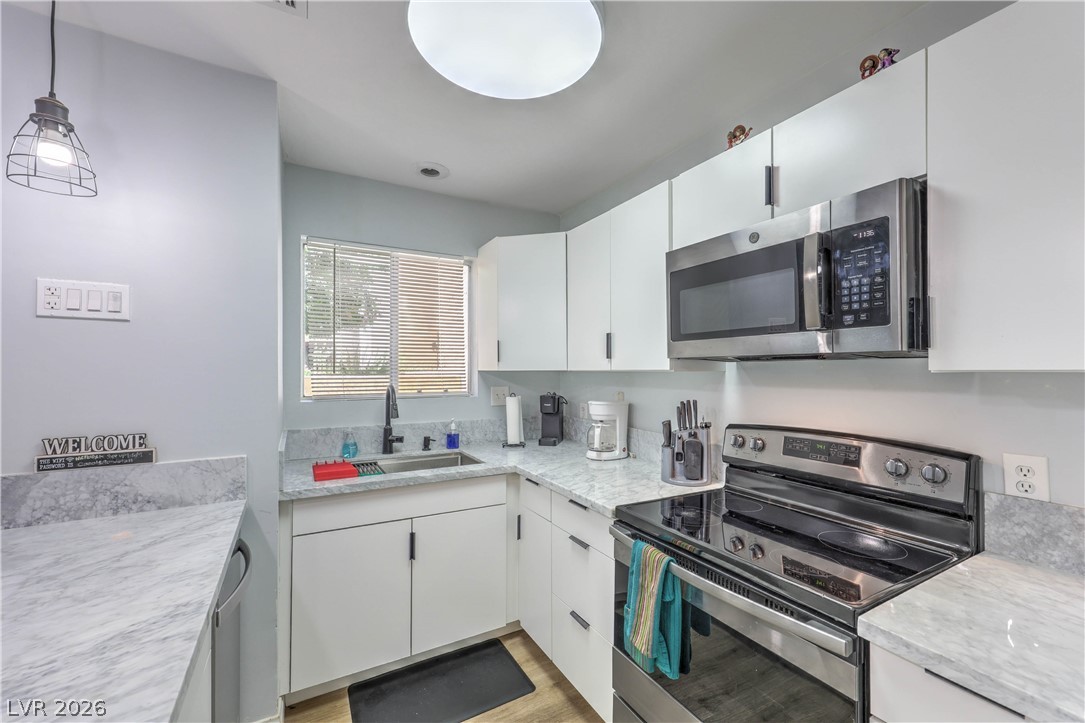 5045 Spencer Street B Las Vegas NV 89119