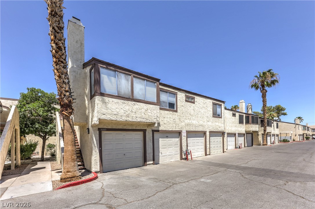 5045 Spencer Street B Las Vegas NV 89119