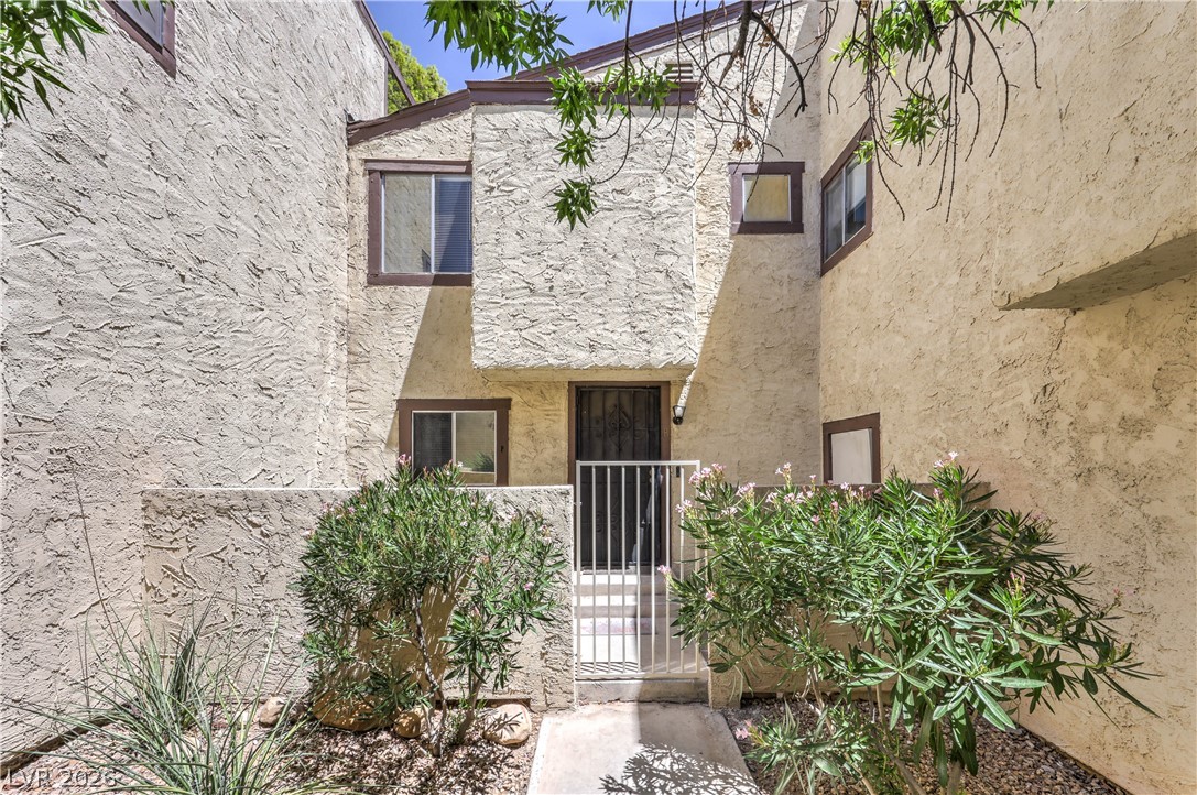 5045 Spencer Street B Las Vegas NV 89119