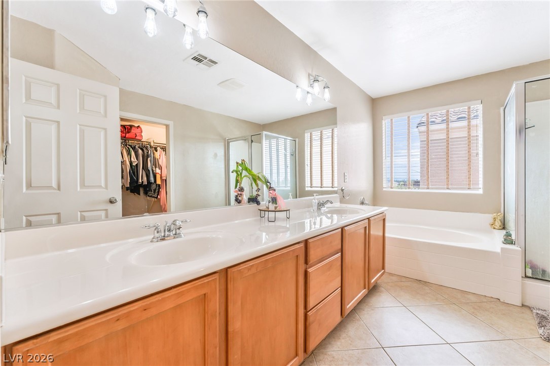 8252 Celina Hills Street Las Vegas NV 89131