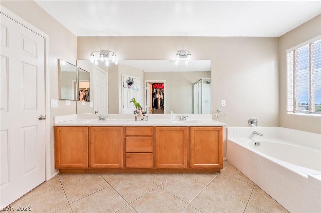 8252 Celina Hills Street Las Vegas NV 89131