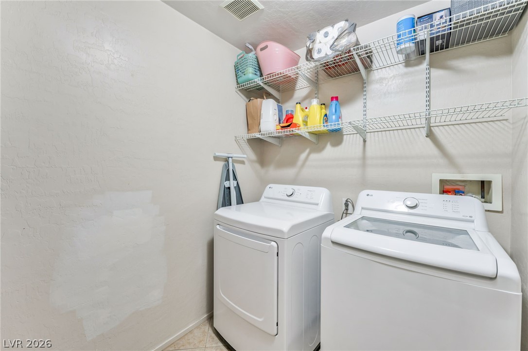 8252 Celina Hills Street Las Vegas NV 89131