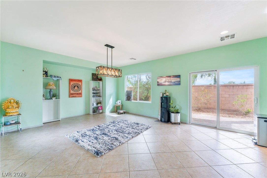 8252 Celina Hills Street Las Vegas NV 89131