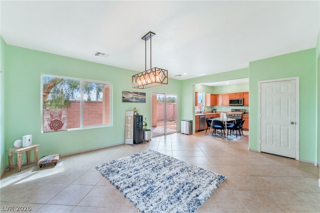 8252 Celina Hills Street Las Vegas NV 89131