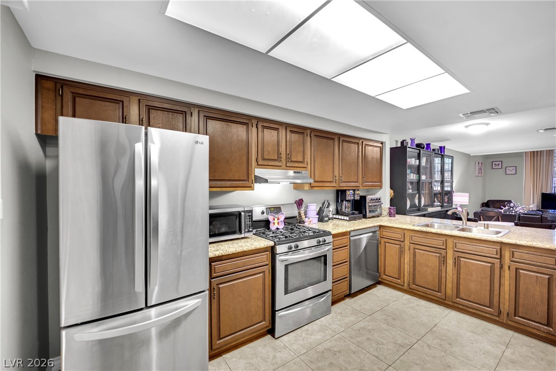 804 Pepperwood Lane Las Vegas NV 89107