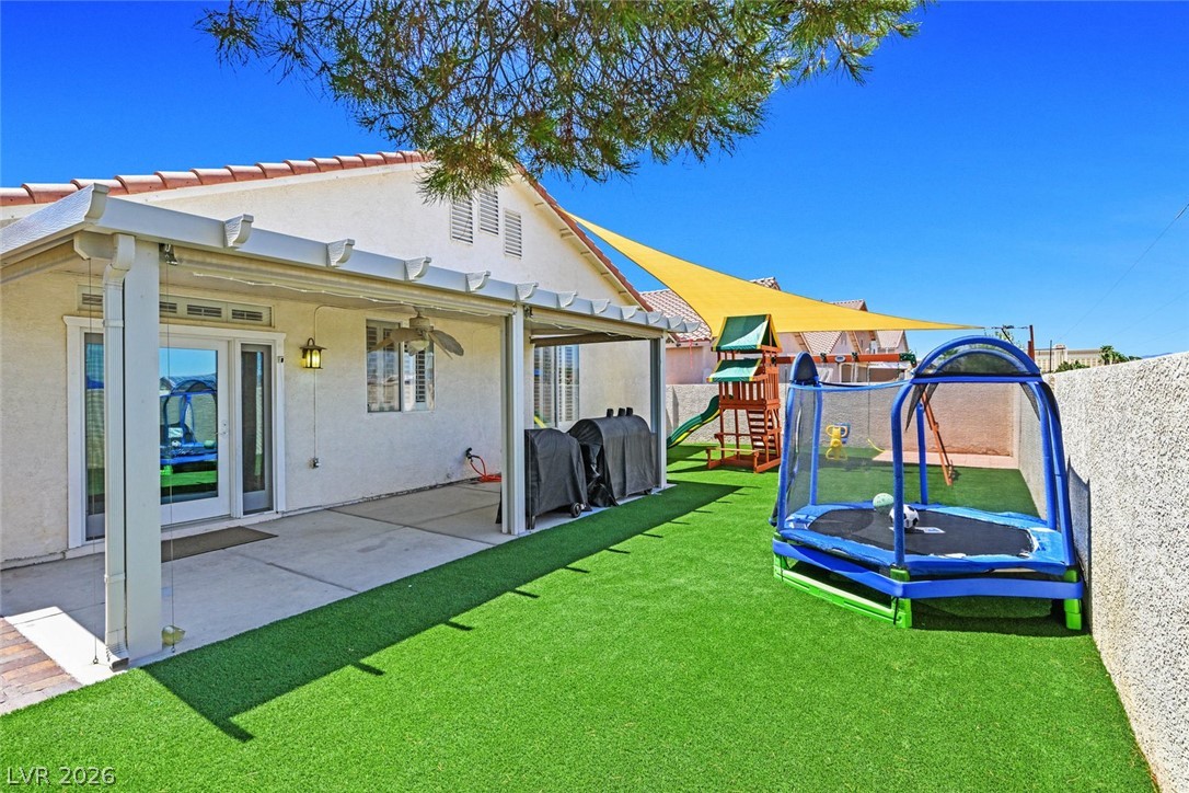 328 Jolly January Avenue Las Vegas NV 89183