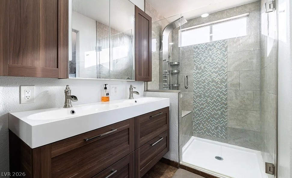 8616 Majestic Pine Avenue Las Vegas NV 89143