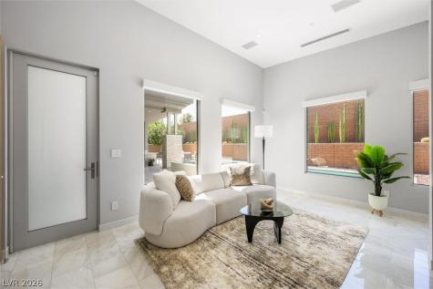 11 Hawkeye Lane Las Vegas NV 89135