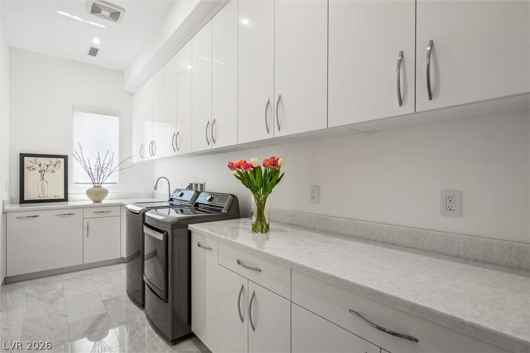 11 Hawkeye Lane Las Vegas NV 89135
