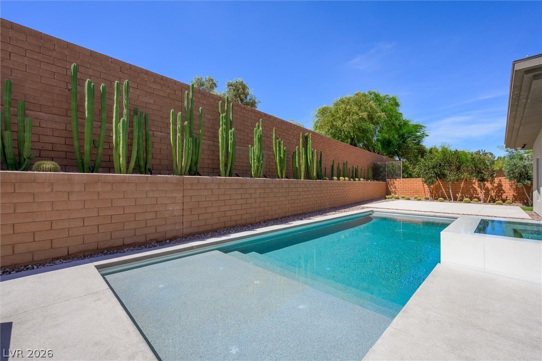 11 Hawkeye Lane Las Vegas NV 89135