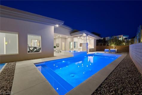 11 Hawkeye Lane Las Vegas NV 89135
