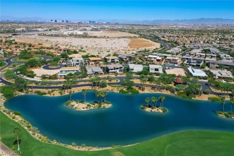 11 Hawkeye Lane Las Vegas NV 89135