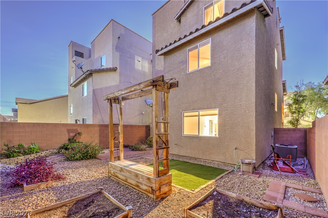 7265 Sterling Rock Avenue Las Vegas NV 89178