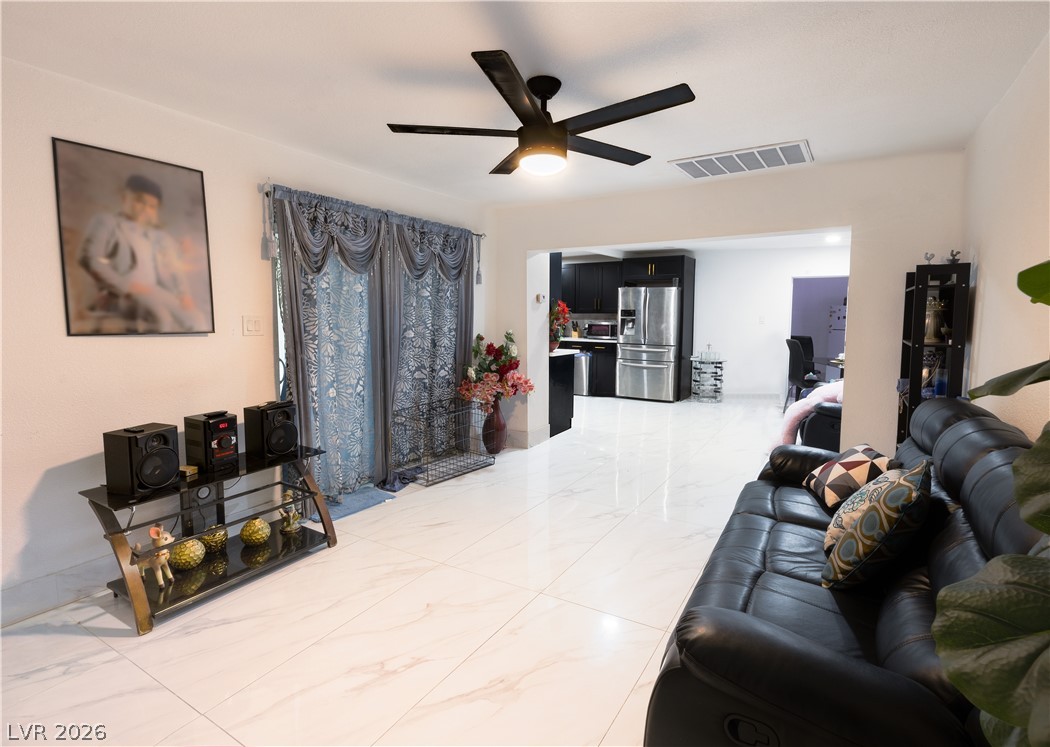 2307 Daley Street North Las Vegas NV 89030