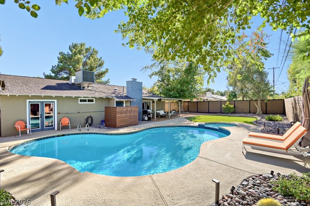 2812 Burton Avenue Las Vegas NV 89102
