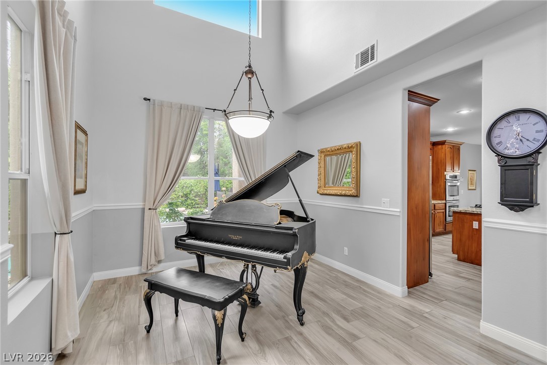 1000 Meadowleah Street Las Vegas NV 89145