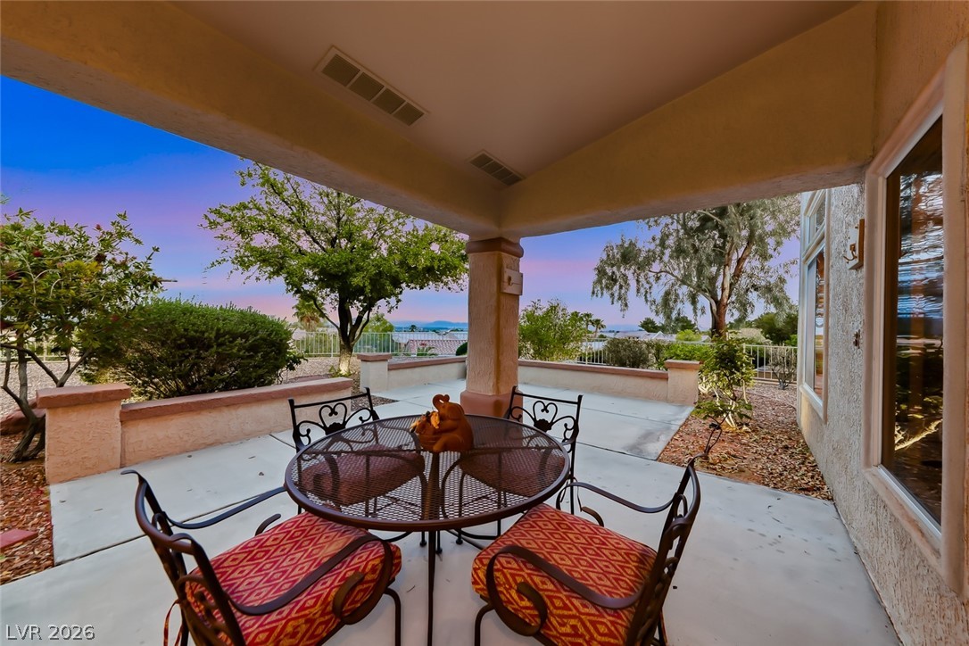 10612 Spring Garden Court Las Vegas NV 89134