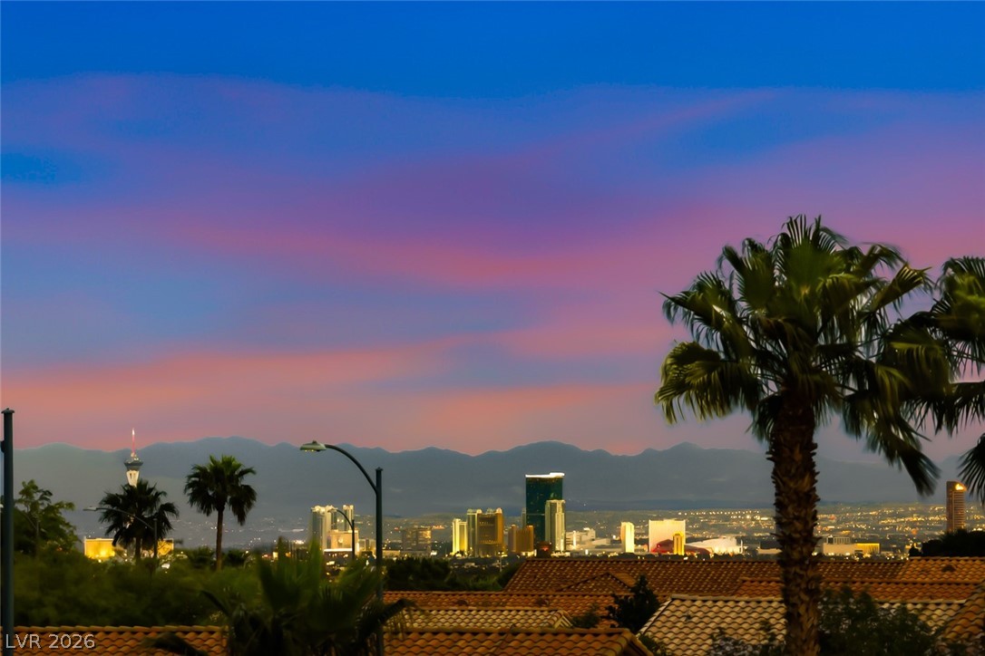 10612 Spring Garden Court Las Vegas NV 89134
