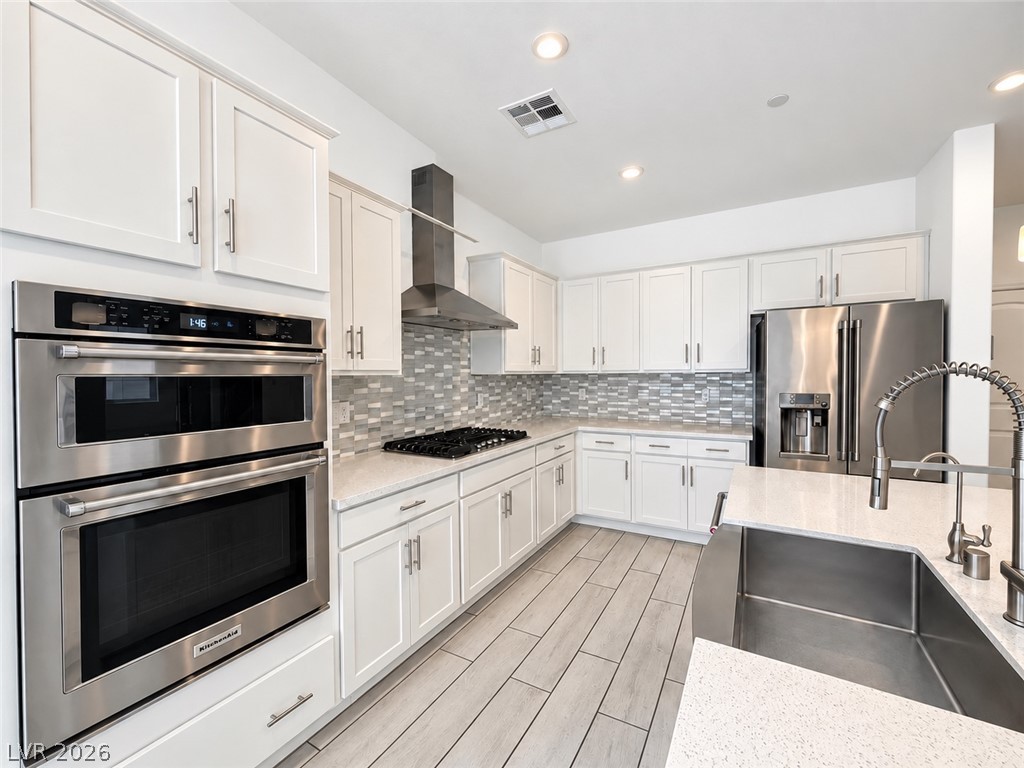 1033 Huckburn Avenue Henderson NV 89015