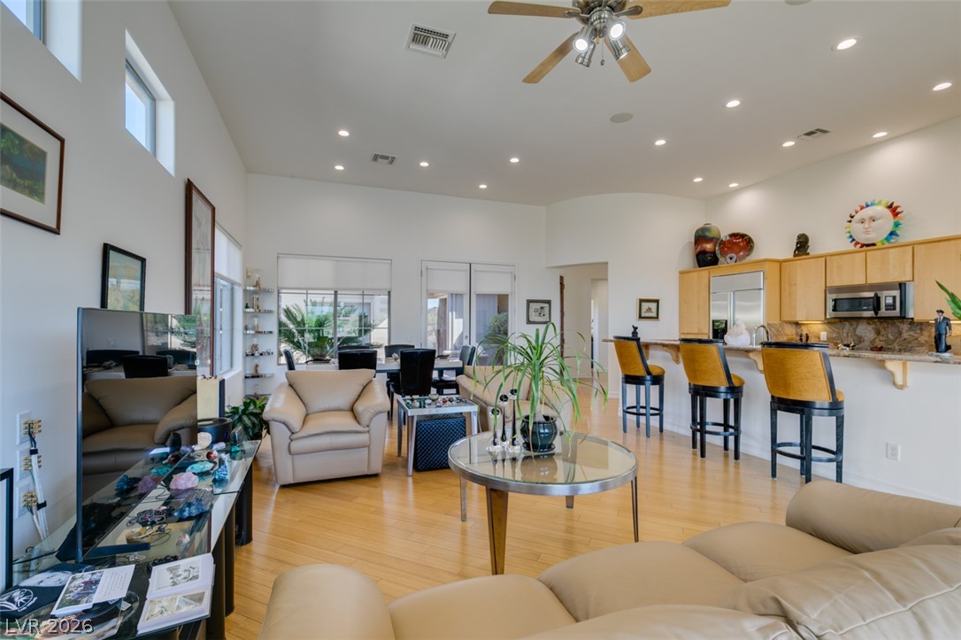 51 East Braelinn Drive Henderson NV 89052