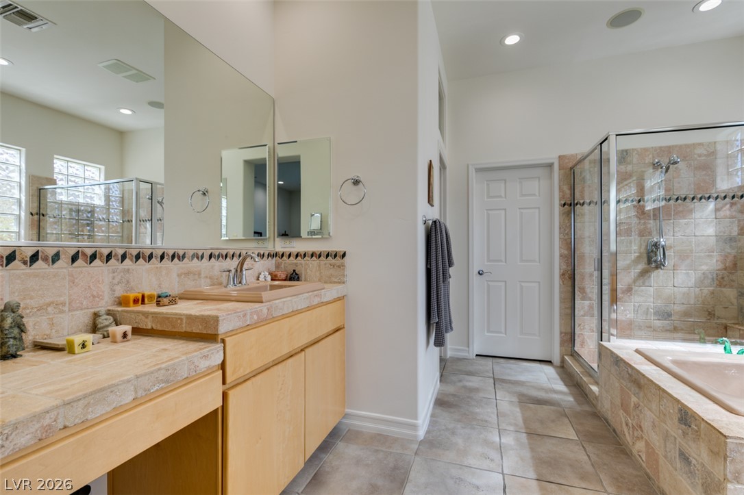 51 East Braelinn Drive Henderson NV 89052