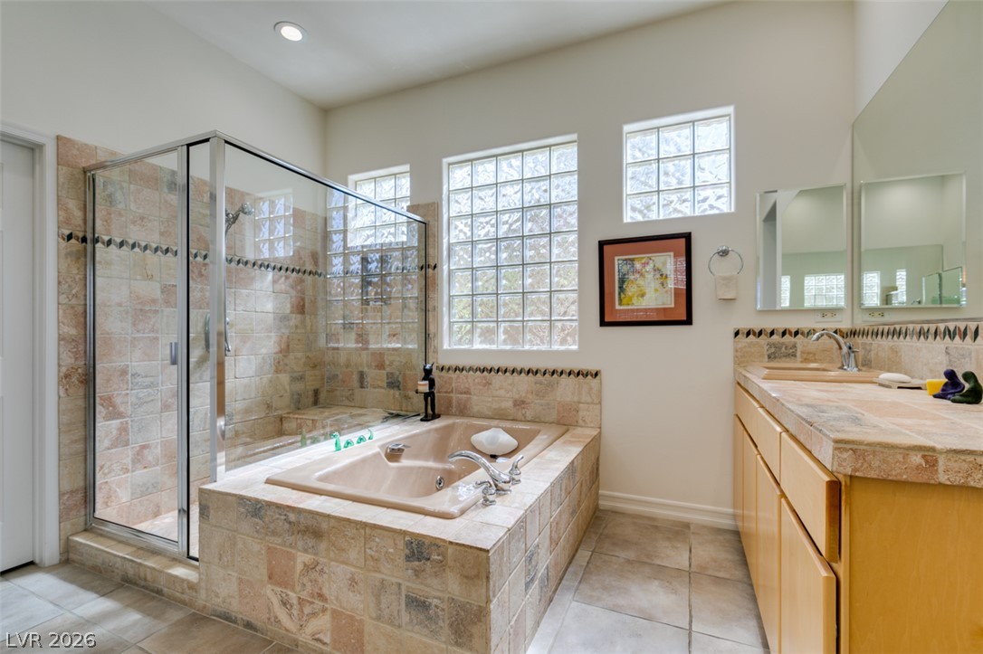 51 East Braelinn Drive Henderson NV 89052