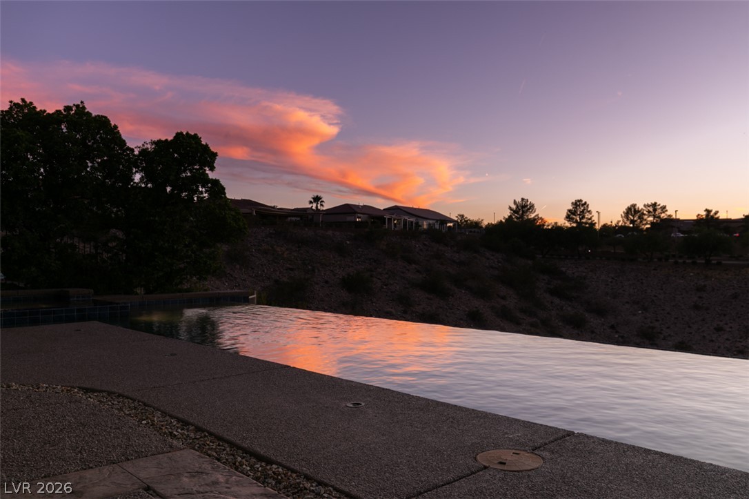 51 East Braelinn Drive Henderson NV 89052