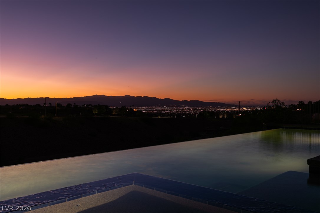51 East Braelinn Drive Henderson NV 89052