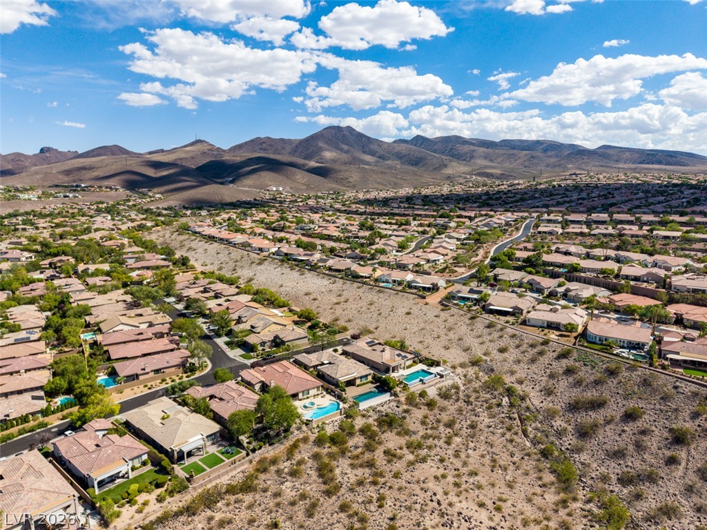 51 East Braelinn Drive Henderson NV 89052