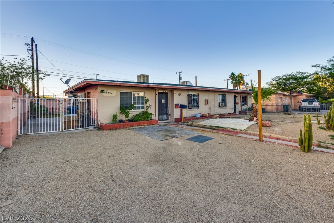 1902 Weldon Place Las Vegas NV 89104