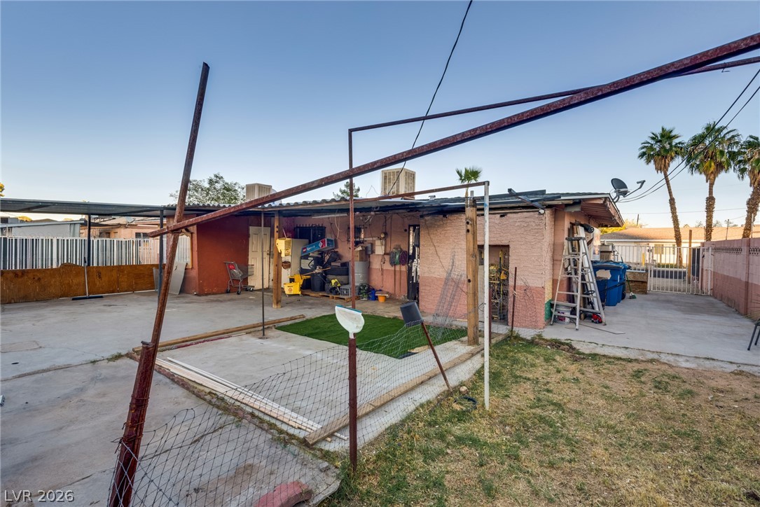 1902 Weldon Place Las Vegas NV 89104