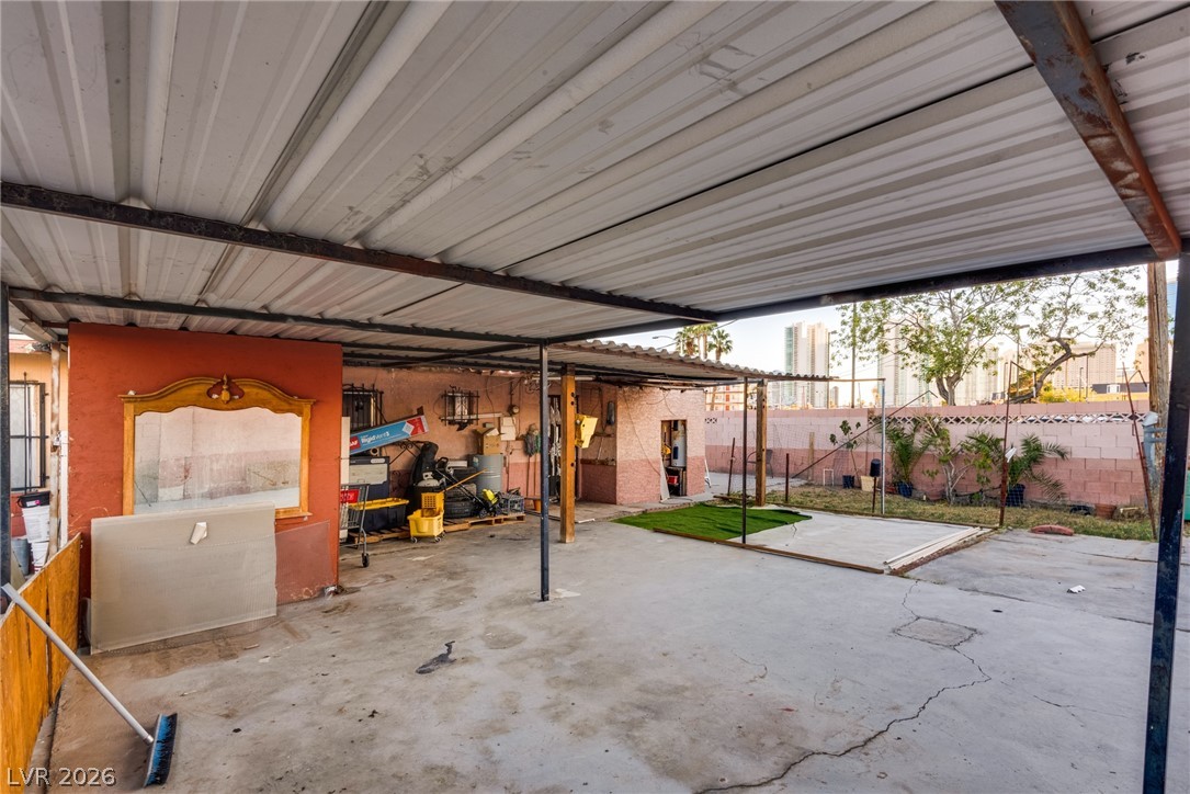 1902 Weldon Place Las Vegas NV 89104