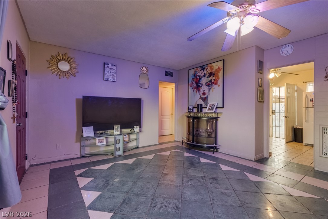 1902 Weldon Place Las Vegas NV 89104