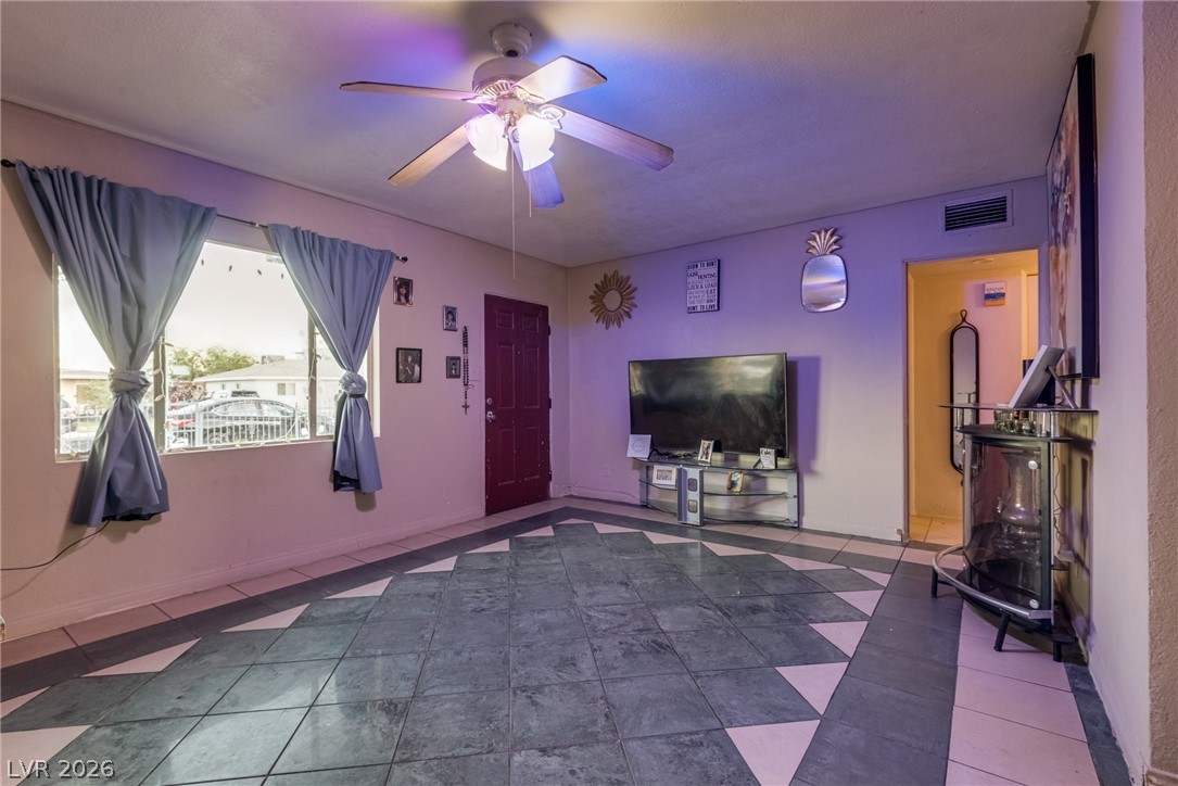 1902 Weldon Place Las Vegas NV 89104