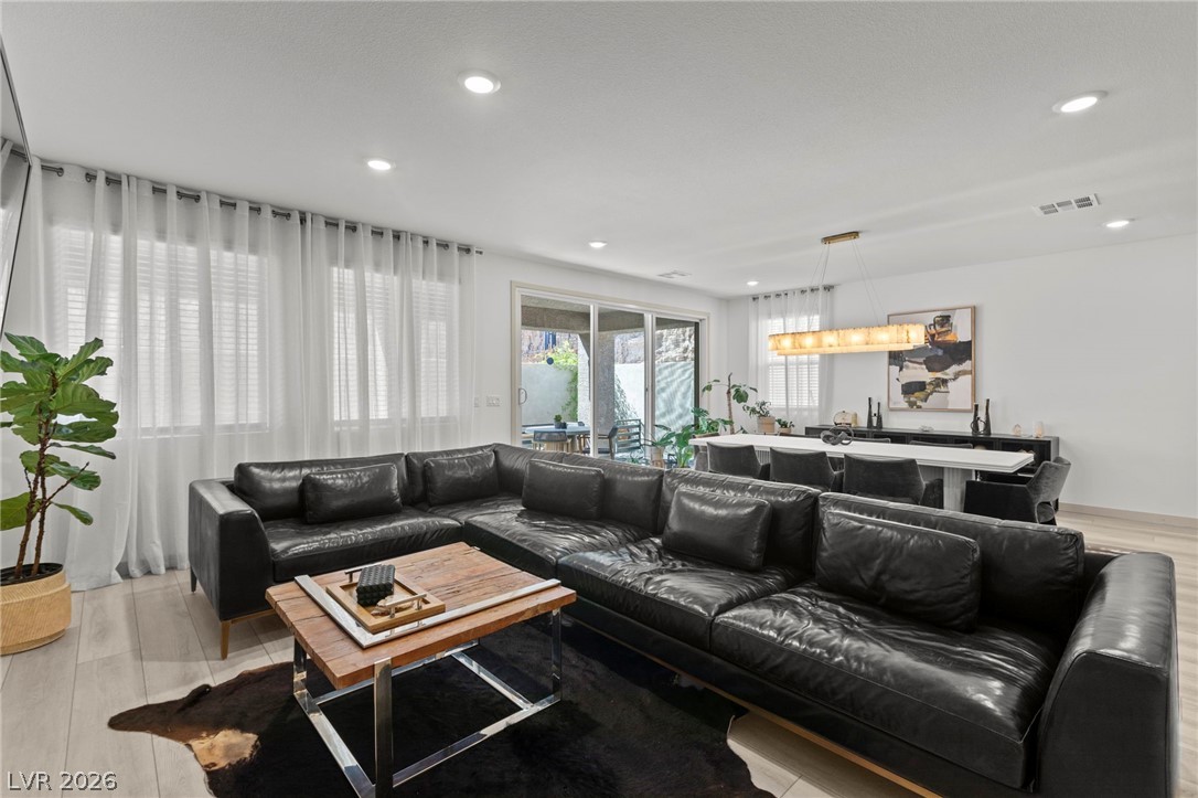 9935 Joshua Foothills Street Las Vegas NV 89178