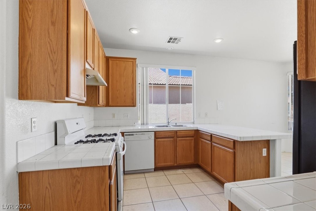 5021 Cayman Beach Street North Las Vegas NV 89031