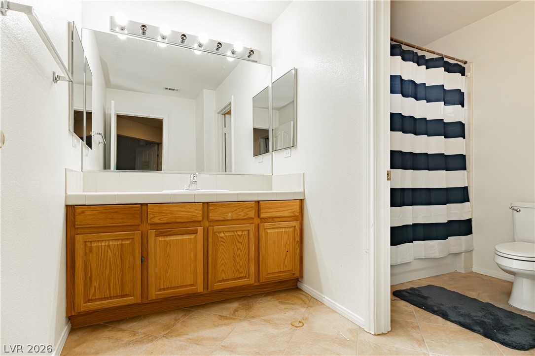 495 Greenslopes Court Las Vegas NV 89110