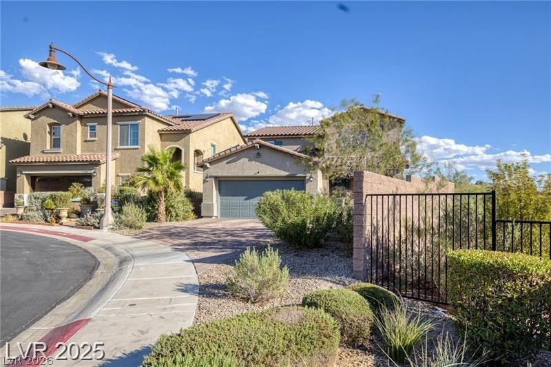 25 Via Corvina Henderson NV 89011