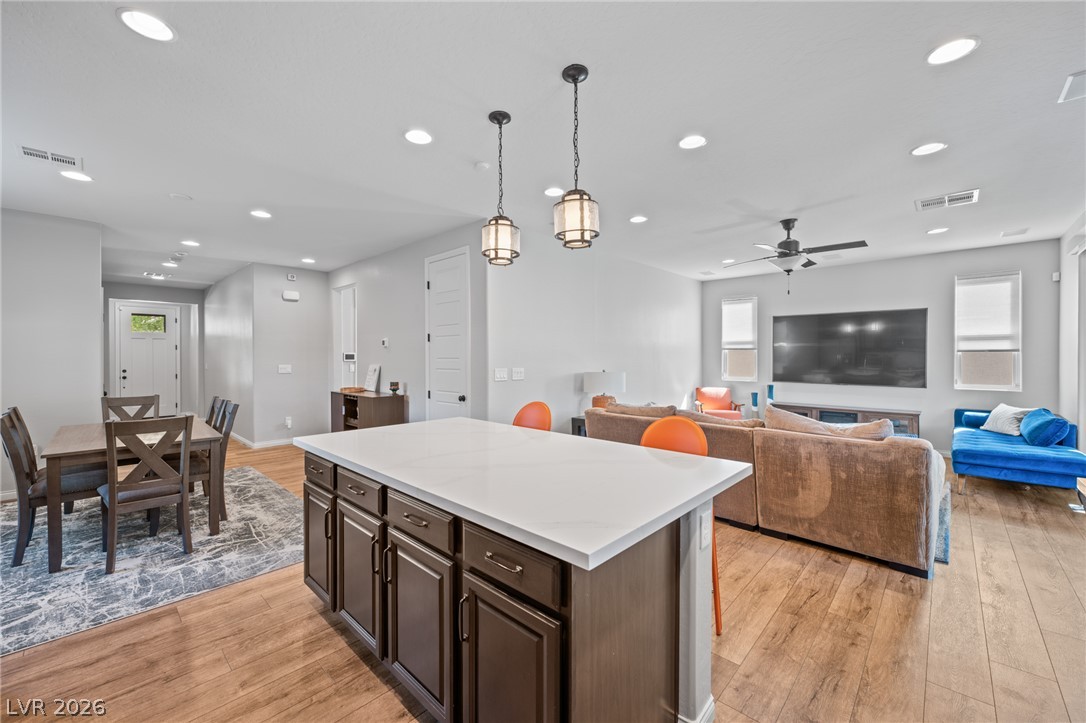 9163 Fairview Heights Street Las Vegas NV 89113