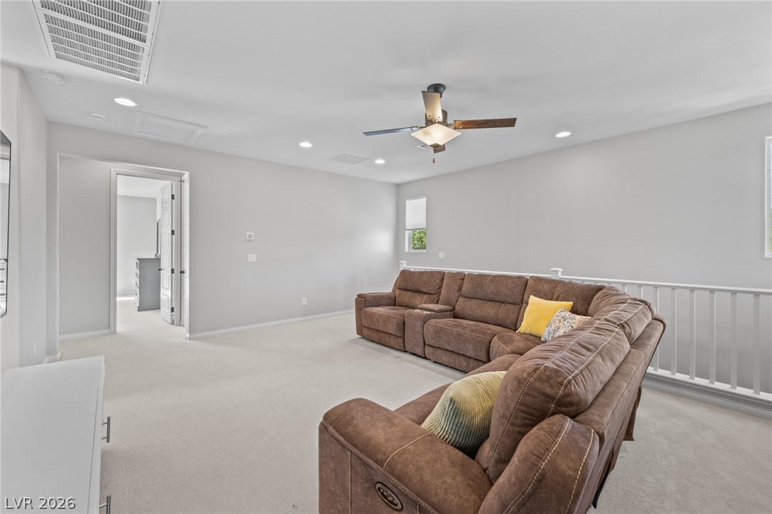 9163 Fairview Heights Street Las Vegas NV 89113